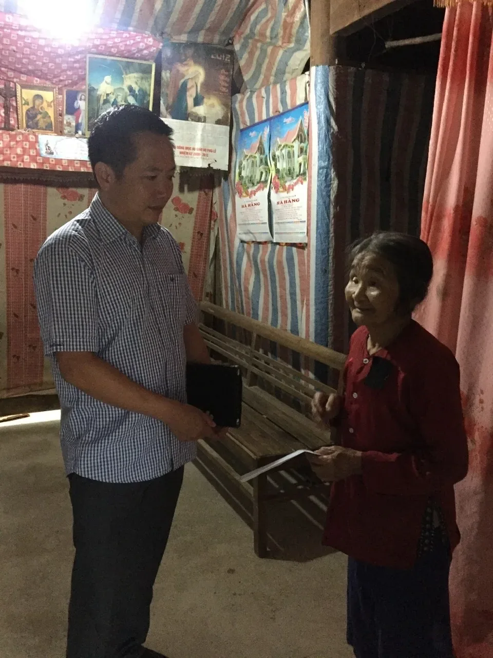 TẤN QUỐC THIỆN NGUYỆN – CHUNG TAY CHĂM LO NGƯỜI CAO TUỔI VÀ NGƯỜI GIÀ NEO ĐƠN TẠI ĐỊA PHƯƠNG