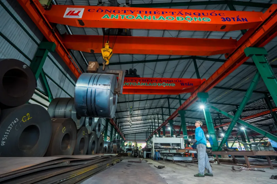 Thép tấm cán nóng (thép tấm đen) – hình ảnh thực tế 2