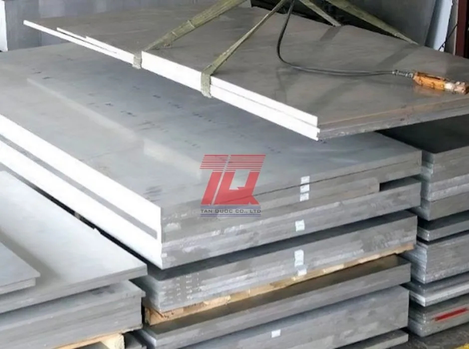 Thép chế tạo tại kho Thép Tấn Quốc – ảnh 3